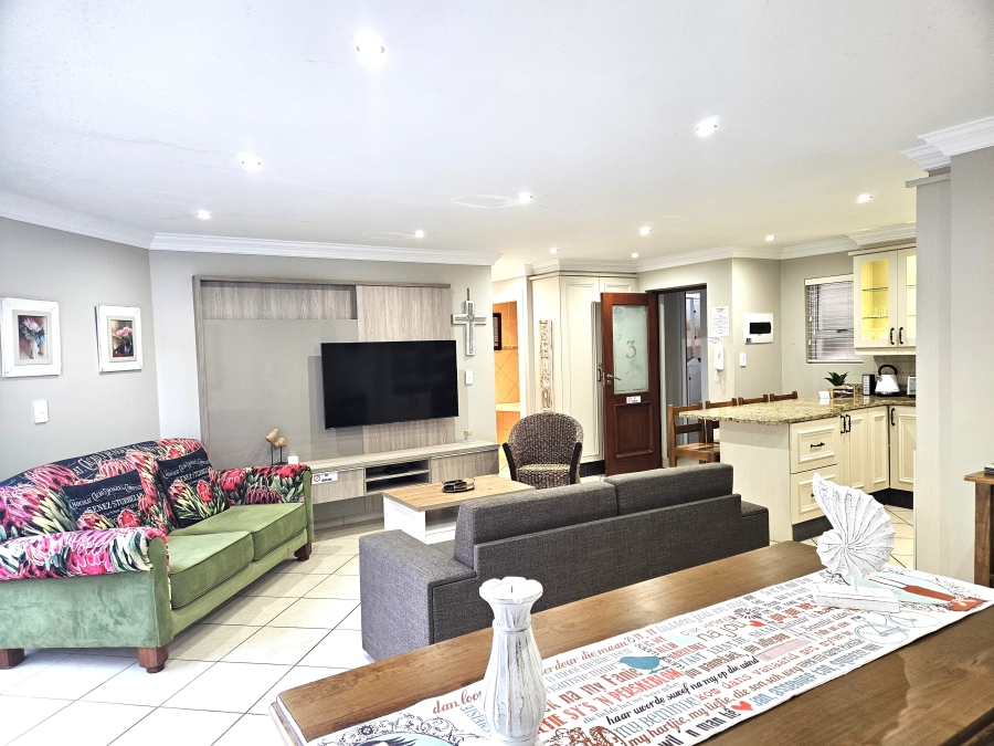 2 Bedroom Property for Sale in Wavecrest Eastern Cape